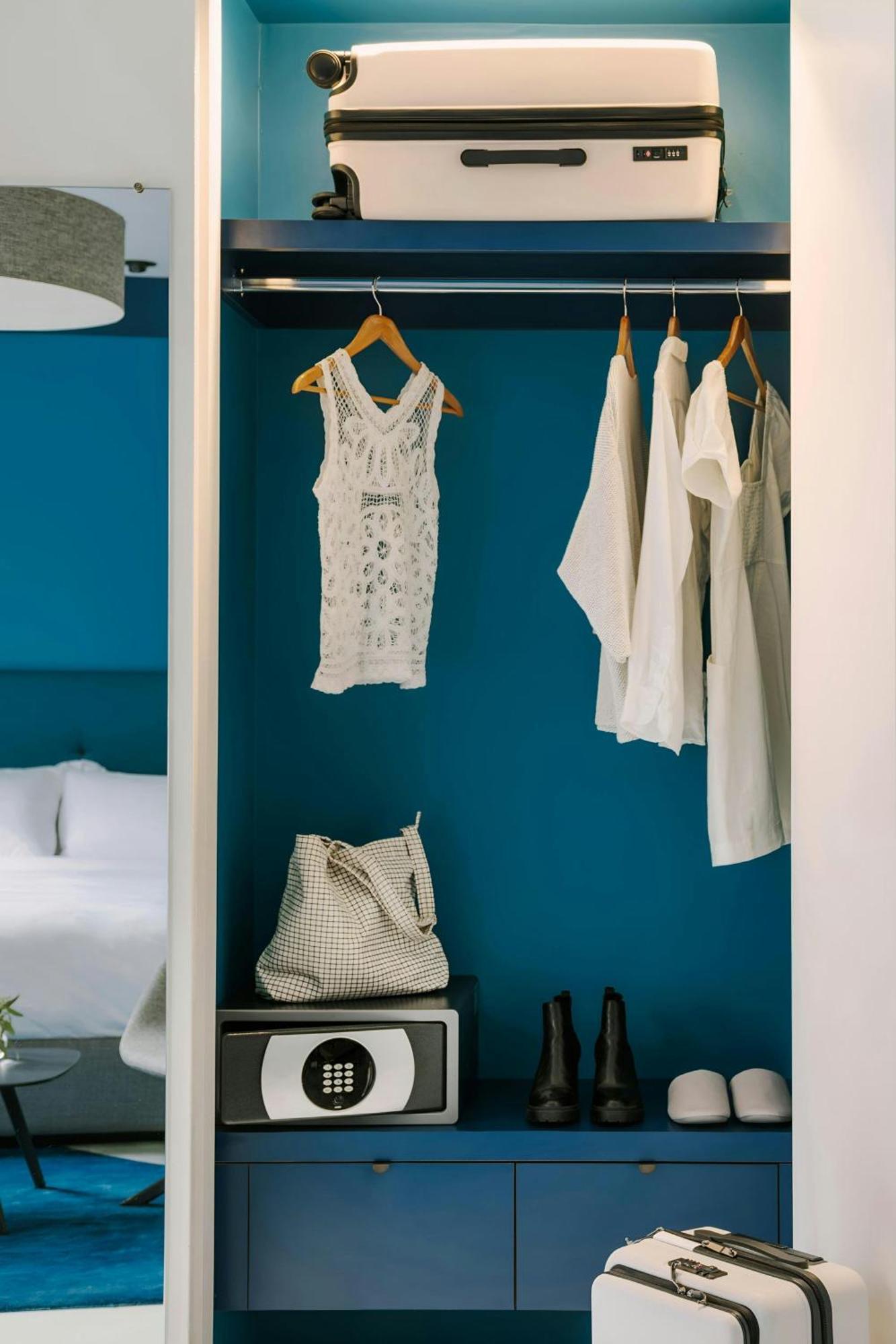The William Hotel Midtown, Sonder